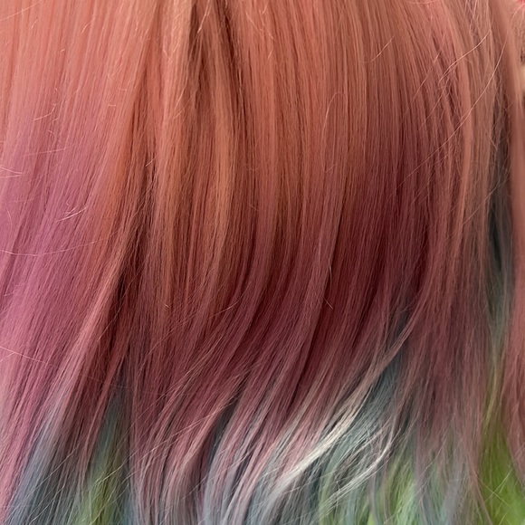 Lace front synthetic wig - Picture 10 of 14